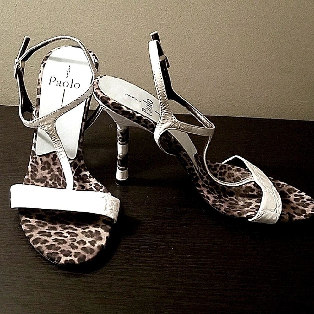 Linea Paolo Leather Pumps